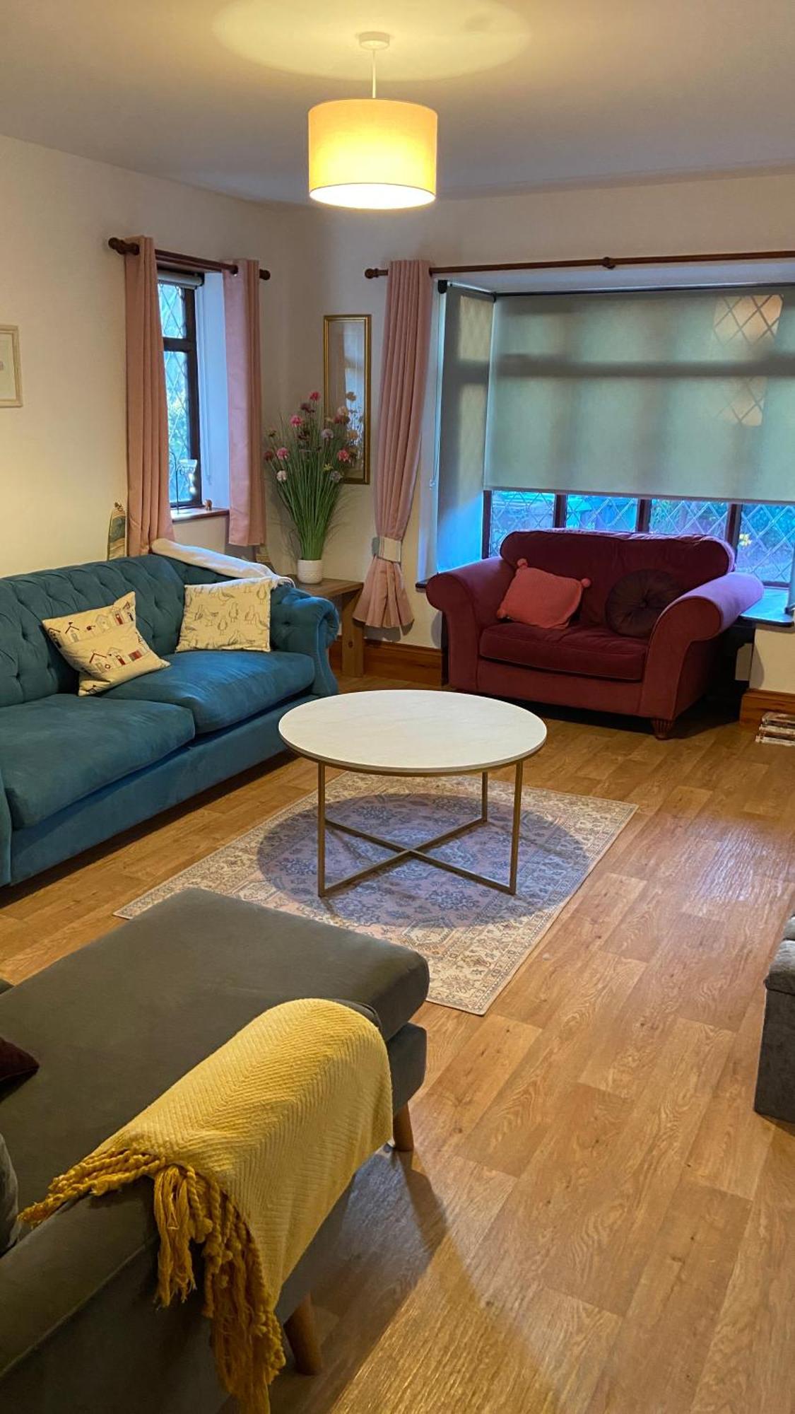 Beautiful Bexhill Cottage With Garden 3 Mins Walk To Beach Екстер'єр фото
